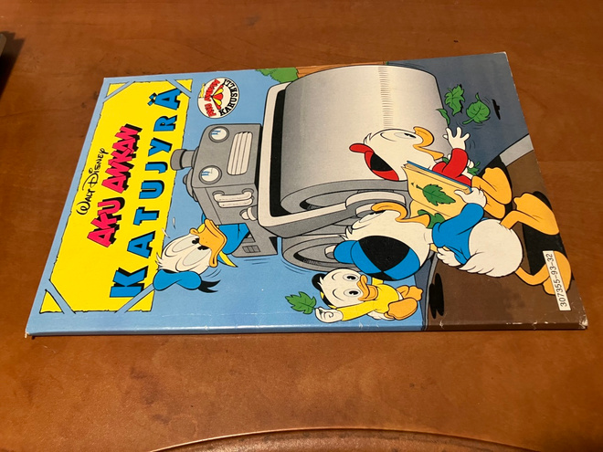DISNEY AKU ANKAN KARUSELLI KATUJYRÄ HYVÄ