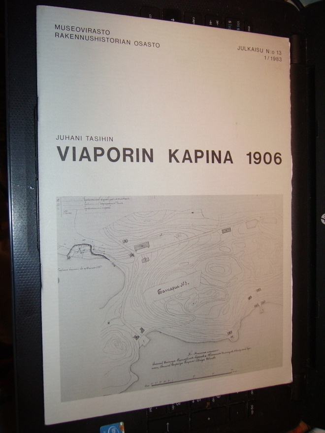Tasihin : Viaporin kapina 1906 ( 1 p. 1983 ) sis. postikulun