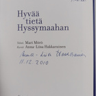Mari Mörö : Hyvää tietä Hyssymaahan (signeerattu, tekijän... - pikkukuva 3
