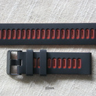 22mm Silikoni urheiluranneke musta/punainen - pikkukuva 1