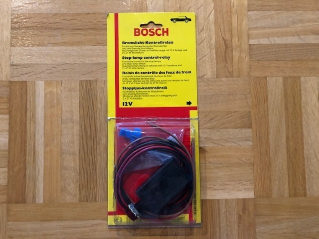 Bosch jarruvalojen ohjausrele - uusi - NOS - 1980-luvulta