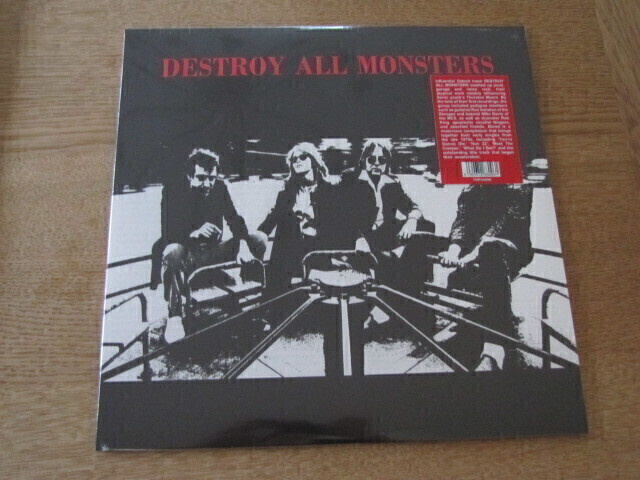 Destroy all monsters lp UK 2023 muoveissa the stooges
