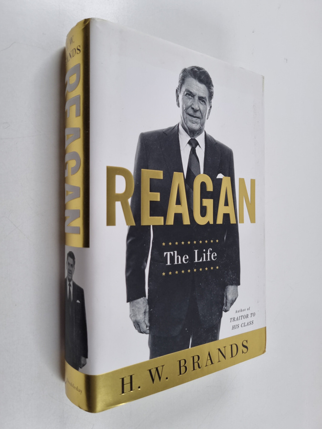 H. W. Brands : Reagan : the life