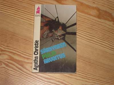 Christie, Agatha: Särkyneen peilin arvoitus 1.p nid. v. 1977