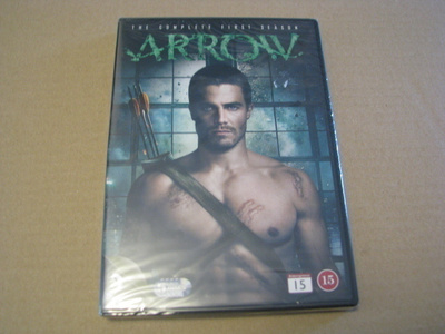 ARROW 1. tuotantokausi ( muoveissa )