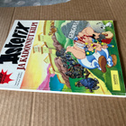 ASTERIX KADONNUT KILPI - pikkukuva 1