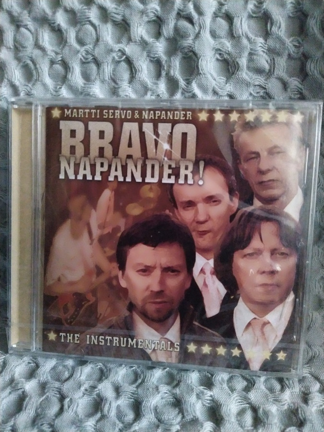 MARTTI SERVO & NAPANDER - BRAVO NAPANDER THE INSTRUM.*UUSI!*