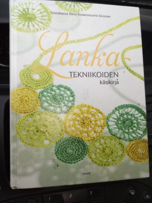 Koskennurmi-Sivonen : Lankatekniikoiden käsikirja