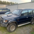 1996 Pajero 2.8 L moottorilla projektiksi tai varaosiksi - pikkukuva 3