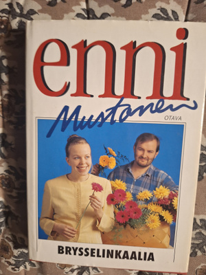 Enni Mustonen : Brysselinkaalia 1p