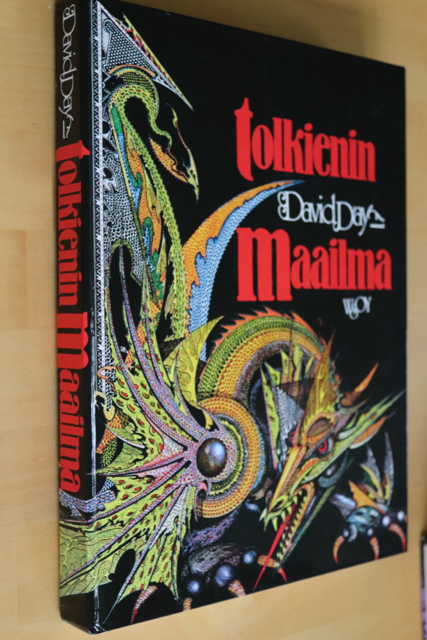 David Day : Tolkienin maailma ( 4.p. 2002 )