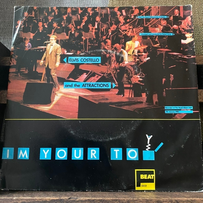 ELVIS COSTELLO & THE ATTRACTIONS: I´m Your Toy *Cry cry cry