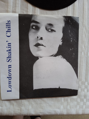 KUVAPUSSI SINGLE: LOWDOWN SHAKIN CHILLS