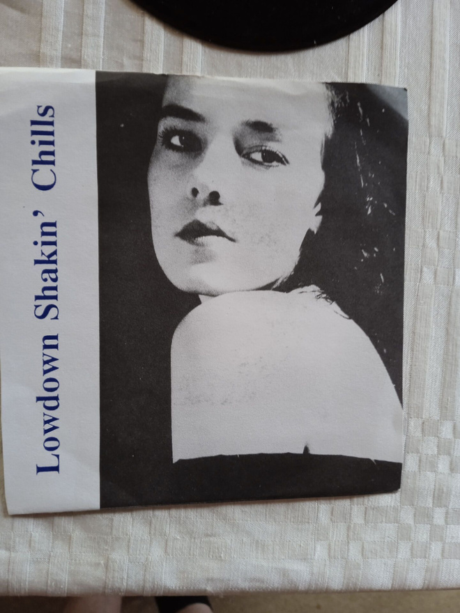 KUVAPUSSI SINGLE: LOWDOWN SHAKIN CHILLS