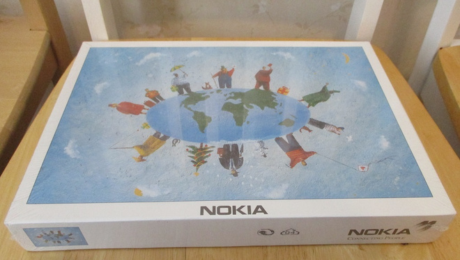 Nokia Connecting People Puzzle palapeli 99 palaa 32 x 23 cm