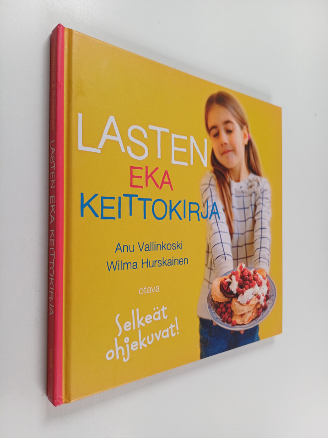Anu Vallinkoski : Lasten eka keittokirja