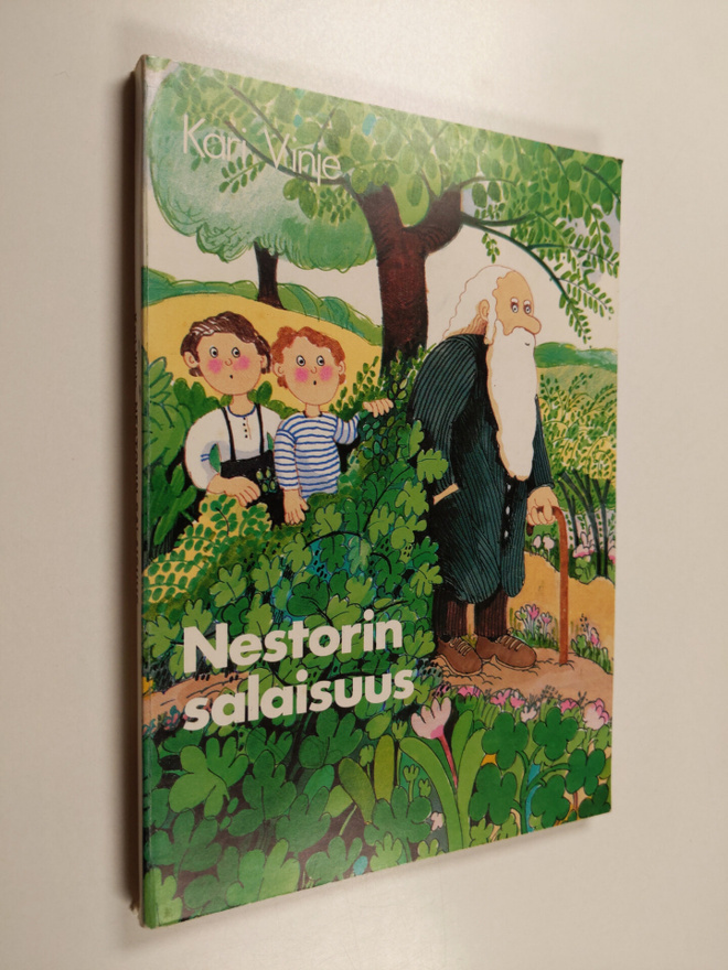 Kari Vinje : Nestorin salaisuus ja muita kertomuksia
