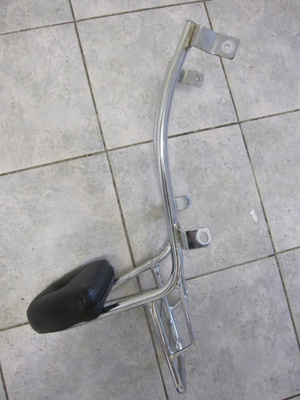 MOOTTORIPYÖRÄN SELKÄTUKI ( harley..