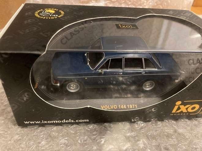 Volvo 144 1971 1/43 pienoismalli