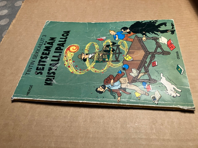 TINTIN SEIKKAILUT 3 SEITSEMÄN KRISTALLIPALLOA