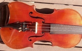 Viulu 4/4 ANDREAS AMATI (jousi, tuet, kotelo)