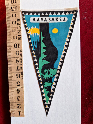 Aavasaksa pieni matkamuisto viiri