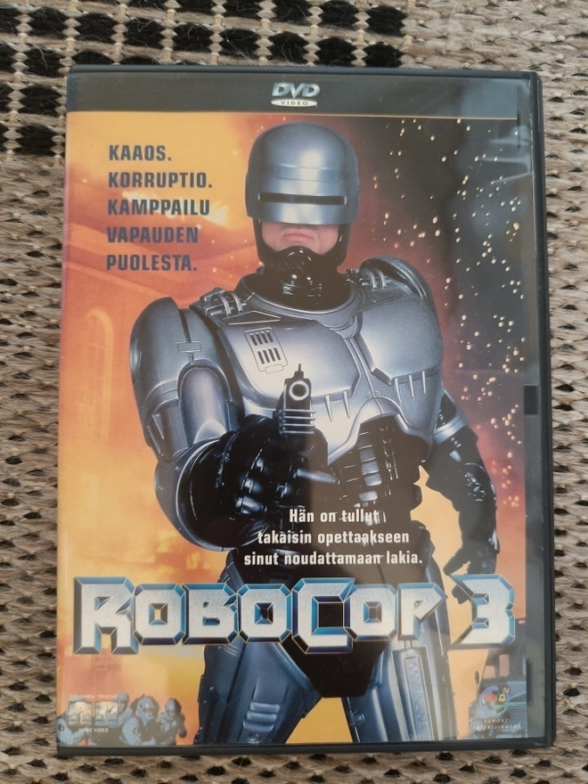 RoboCop 3 (1993) DVD Egmont Suomijulkaisu