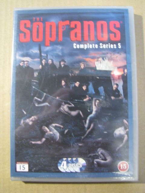 SOPRANOS - 5. tuotantokausi ( muoveissa )