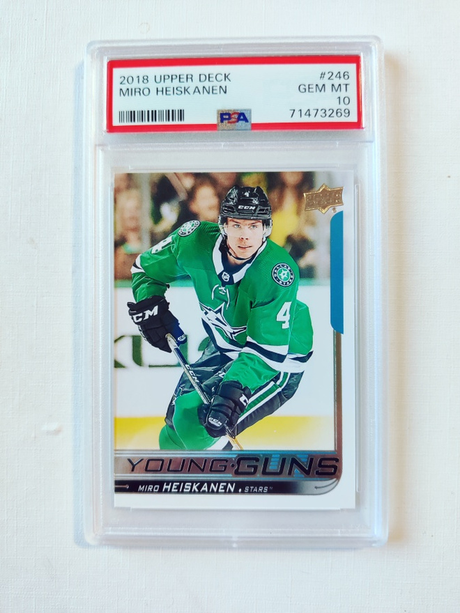 Miro Heiskanen - 18-19 UD Young Guns PSA 10