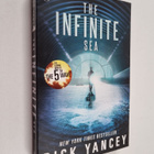 Rick Yancey : The infinite sea - pikkukuva 1