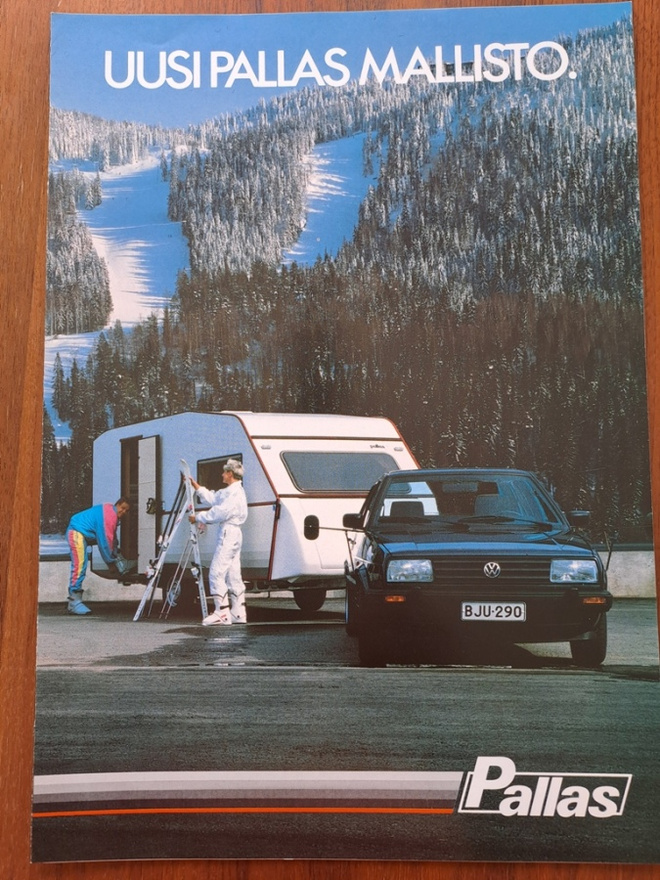 Pallas matkailuvaunut -esite 80-luvun lopusta