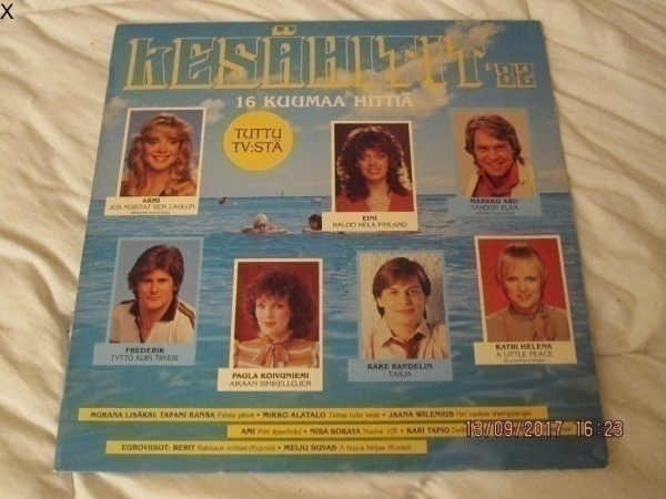 KESÄHITIT 1982 (LP), mm. Armi Aavikko, Eini, Frederik
