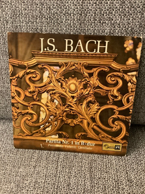 J.S. BACH:Fernando Valenti – Partita No. 1 En Si Bémol Majeu