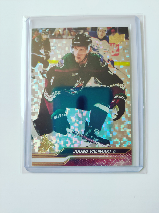 Juuso Välimäki 23-24 UD Speckled Rainbow