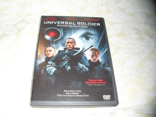 UNIVERSAL SOLDIER: REGENERATION (Van Damme)***