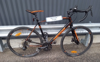 [LT-27037-2024] Merida Cyclo Cross 300 polkupyörä