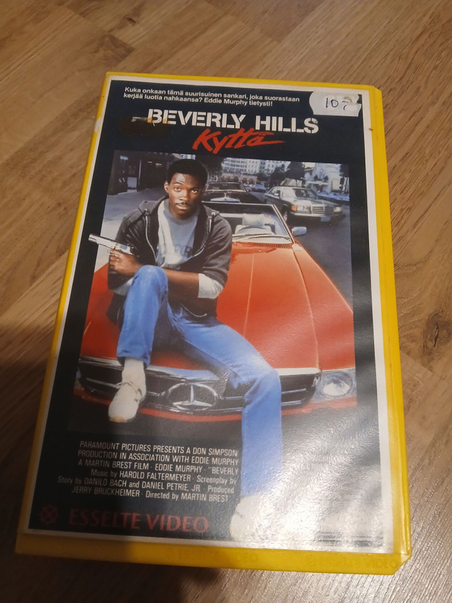 Beverly hills kyttä 1 vhs