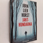 Jörn Lier Horst : Jakthundarna - pikkukuva 1