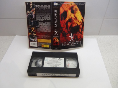 BLAIR  WITCH 2,  BOOK  OF  SHADOWS