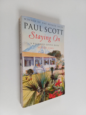 Paul Scott : Staying on