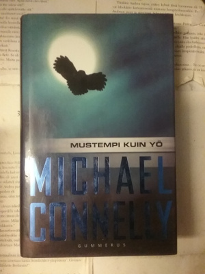 Michael Connelly - Mustempi kuin yö (sid.)
