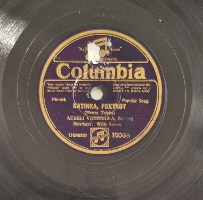 Savikiekko 1928 - Akseli Vuorisola - Columbia 16068