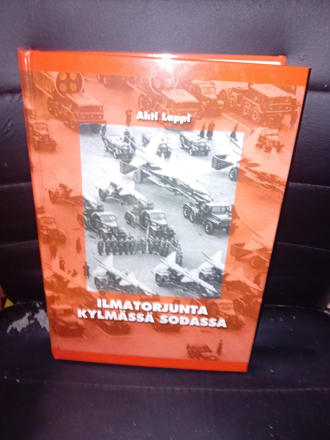 Lappi : Ilmatorjunta kylmässä sodassa  ( SIS POSTIKULU )