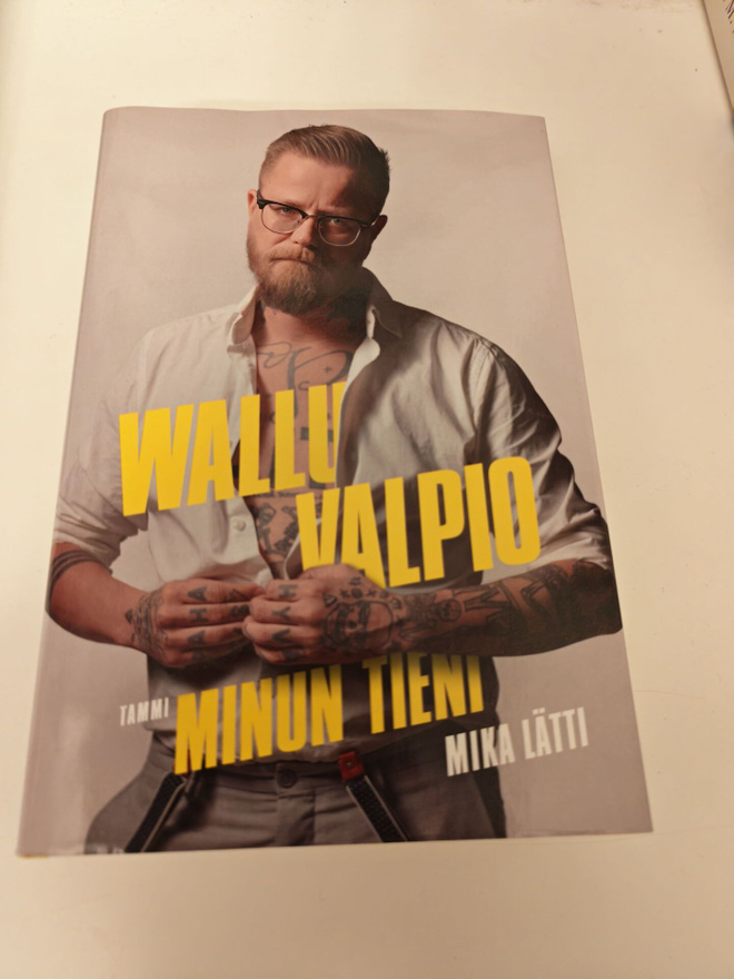Mika Lätti; Wallu Valpio - Minun tieni