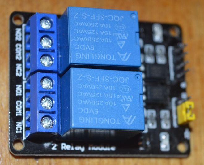 4kpl 2-kanavaisia 5V relemoduuleita
