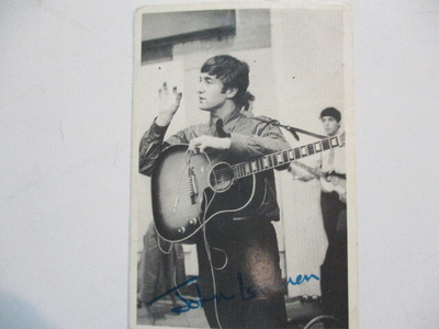 JENKKI HELLAS BEATLES N:O 44
