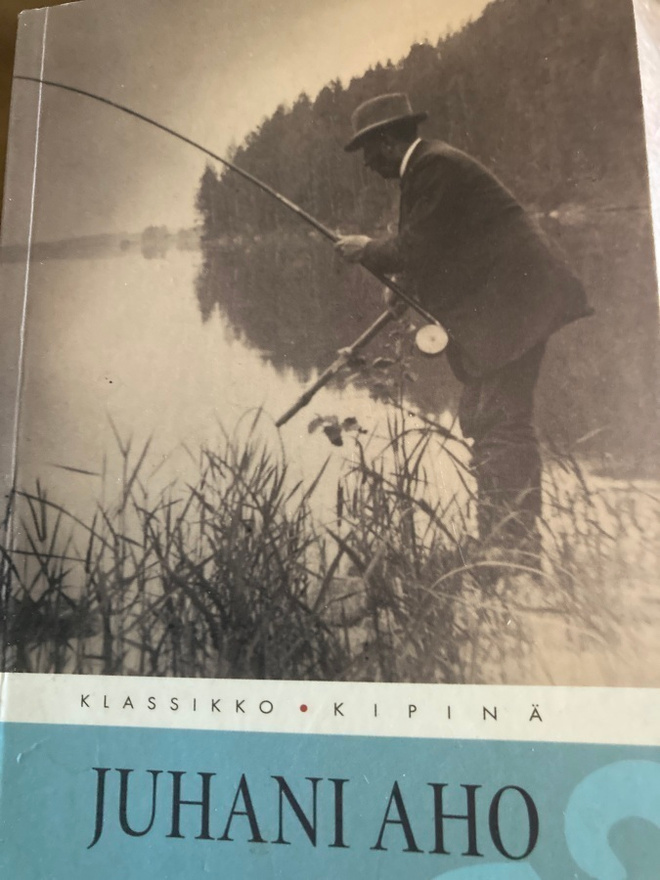 JUHANI AHO: LOHILASTUJA JA KALAKASKUJA