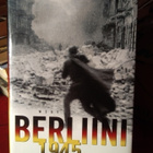 ANTONY BEEVOR: BERLIINI 1945 - pikkukuva 1