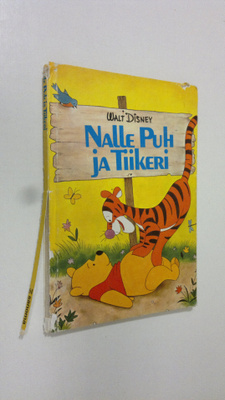 Walt Disney : Nalle Puh ja Tiikeri : Disneyn satulukemisto