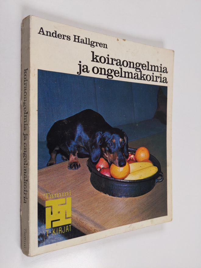 Anders Hallgren : Koiraongelmia ja ongelmakoiria